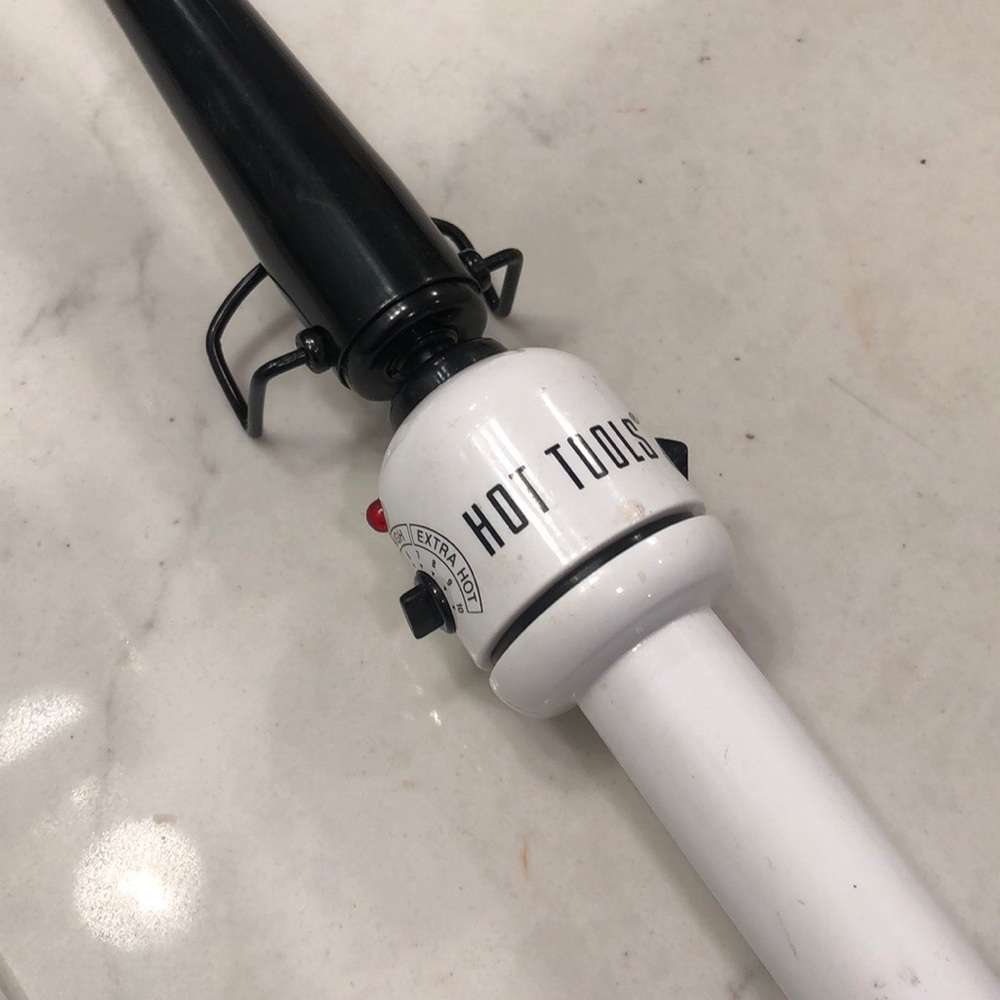 Hot Tools 1/2-1-Inch Nano Ceramic Tapered Iron